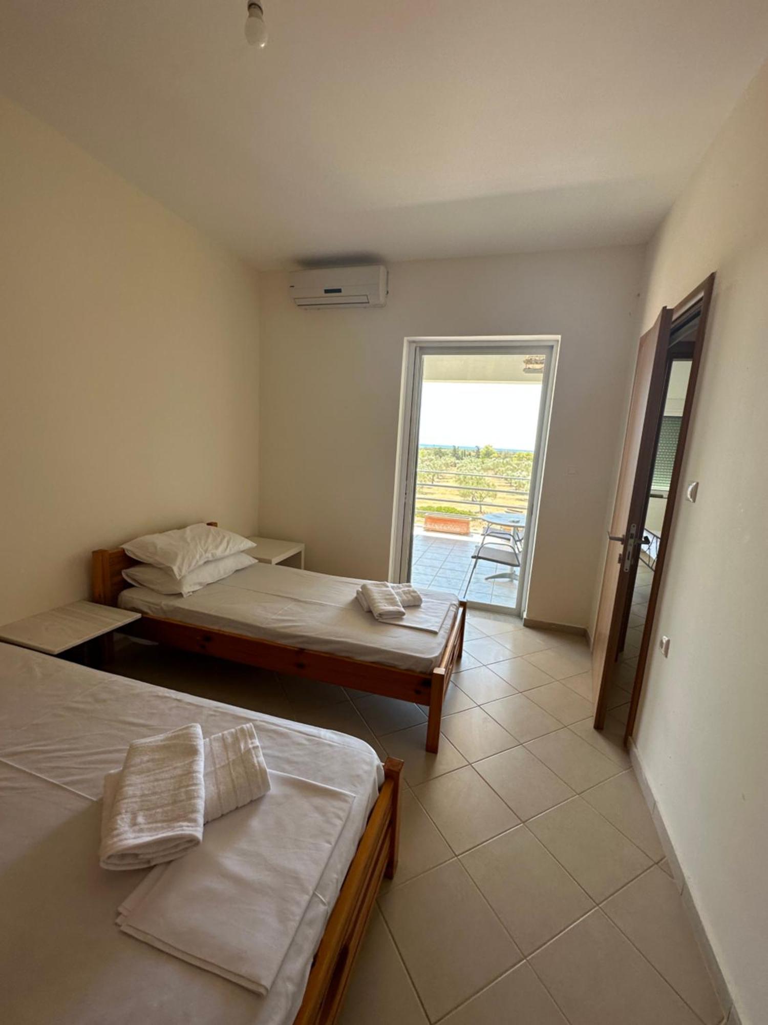 Deer Bay Vila Lägenhet Vingláfia Exteriör bild